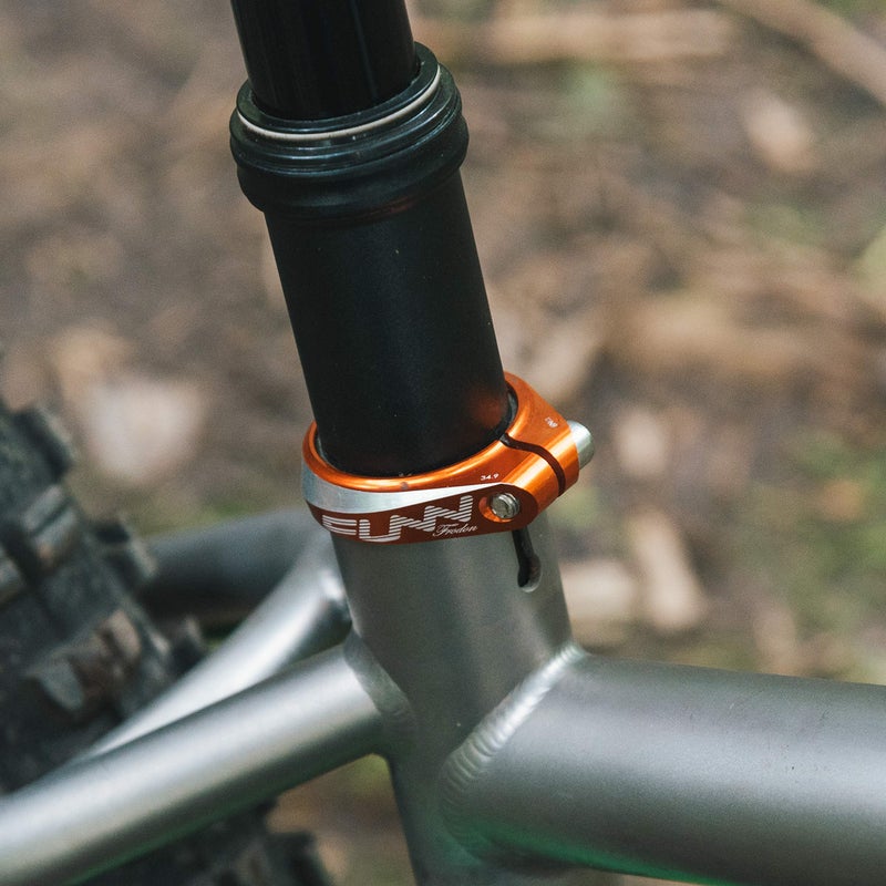 Funn Frodon Bolt-On Bike Seat Clamp with 31.8mm Inner Diameter, Durable and Lightweight Alloy Bicycle Seat Post Clamp for Mountain Bike, BMX Bike, Road Bike (Black) - Image 3